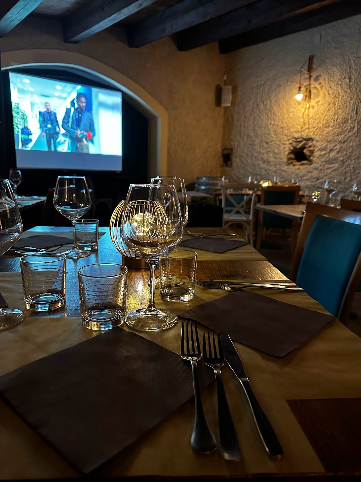 V'incanto Restaurant — ambiente
